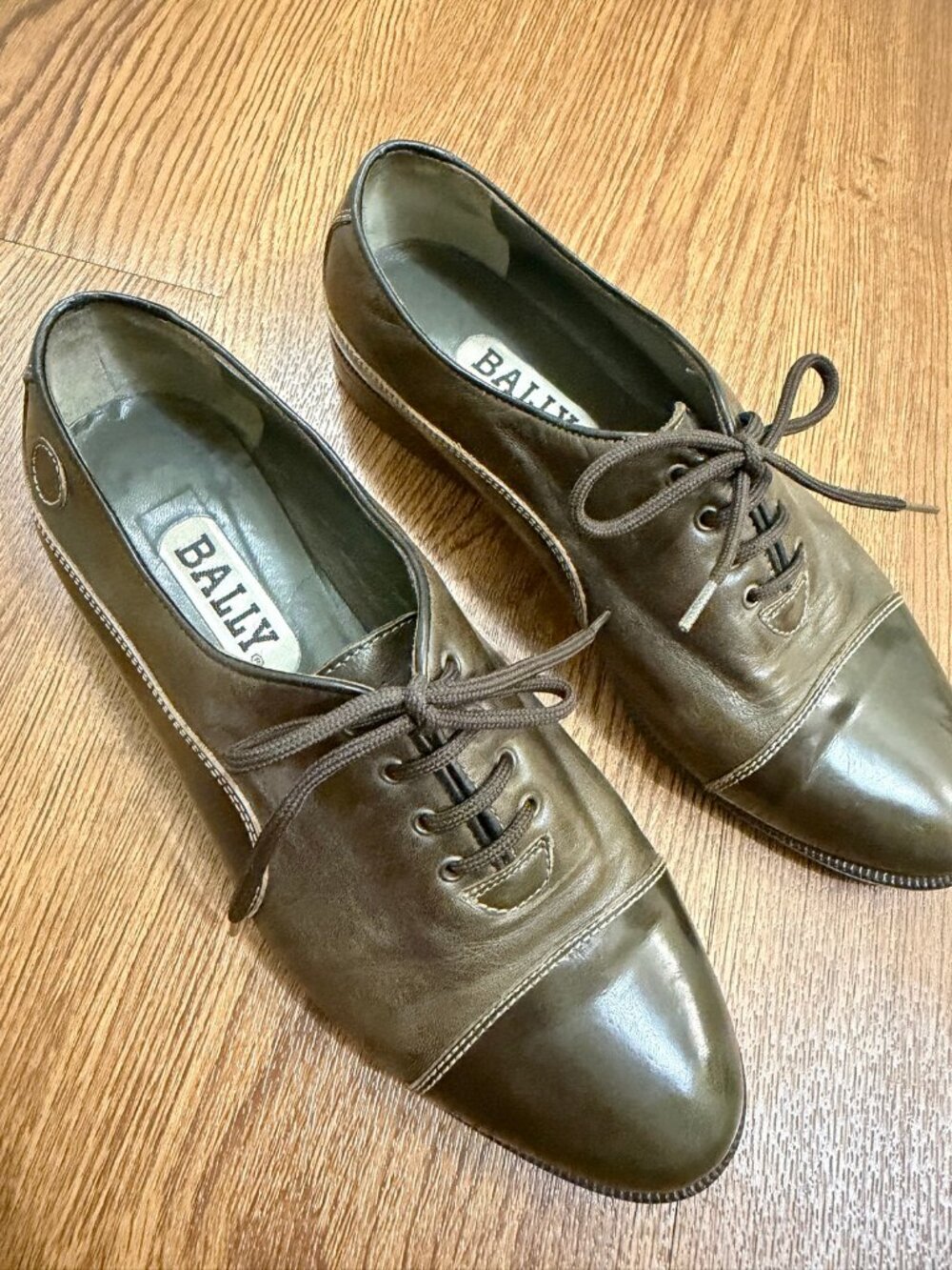 Bally Women's Leather Oxfords Cap-Toe Lace-Up Brown 36.5 Italy